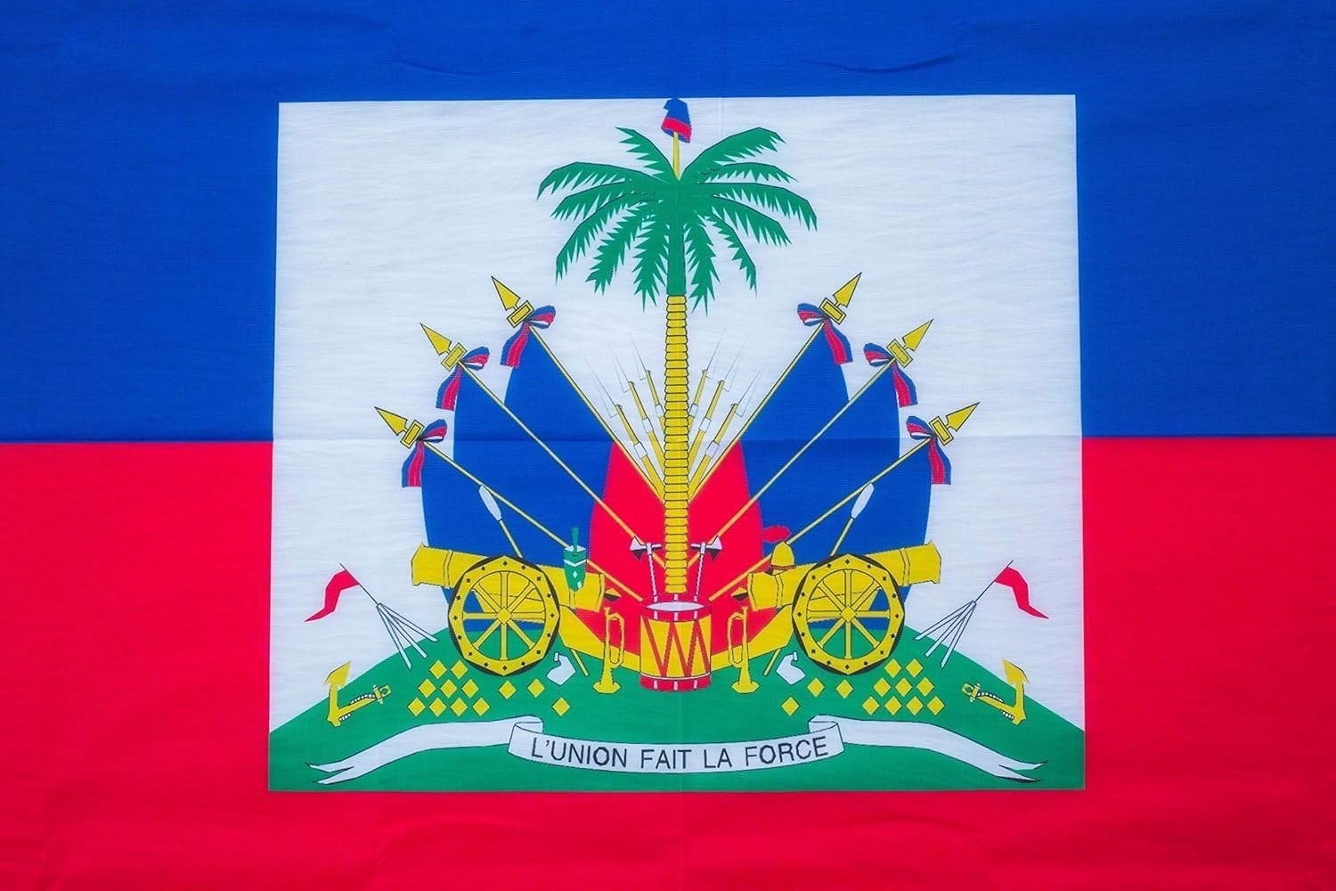 Haitian Flag Tablecloth – Cultural Party Decor & Celebration - Dinner Ideas Collective